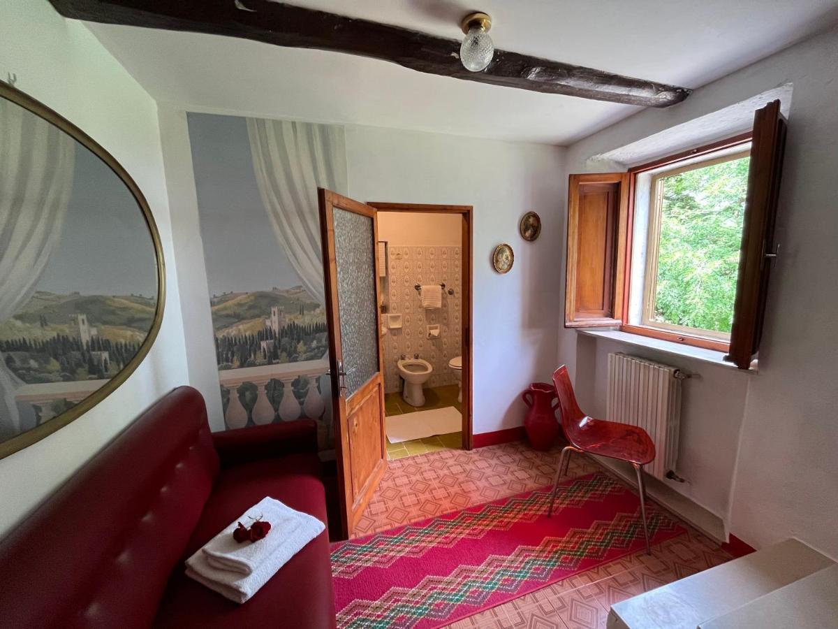 Apartament Casina Orione Montecatini Val di Cecina Zewnętrze zdjęcie