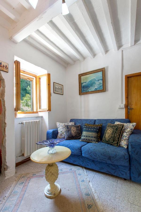 Apartament Casina Orione Montecatini Val di Cecina Zewnętrze zdjęcie