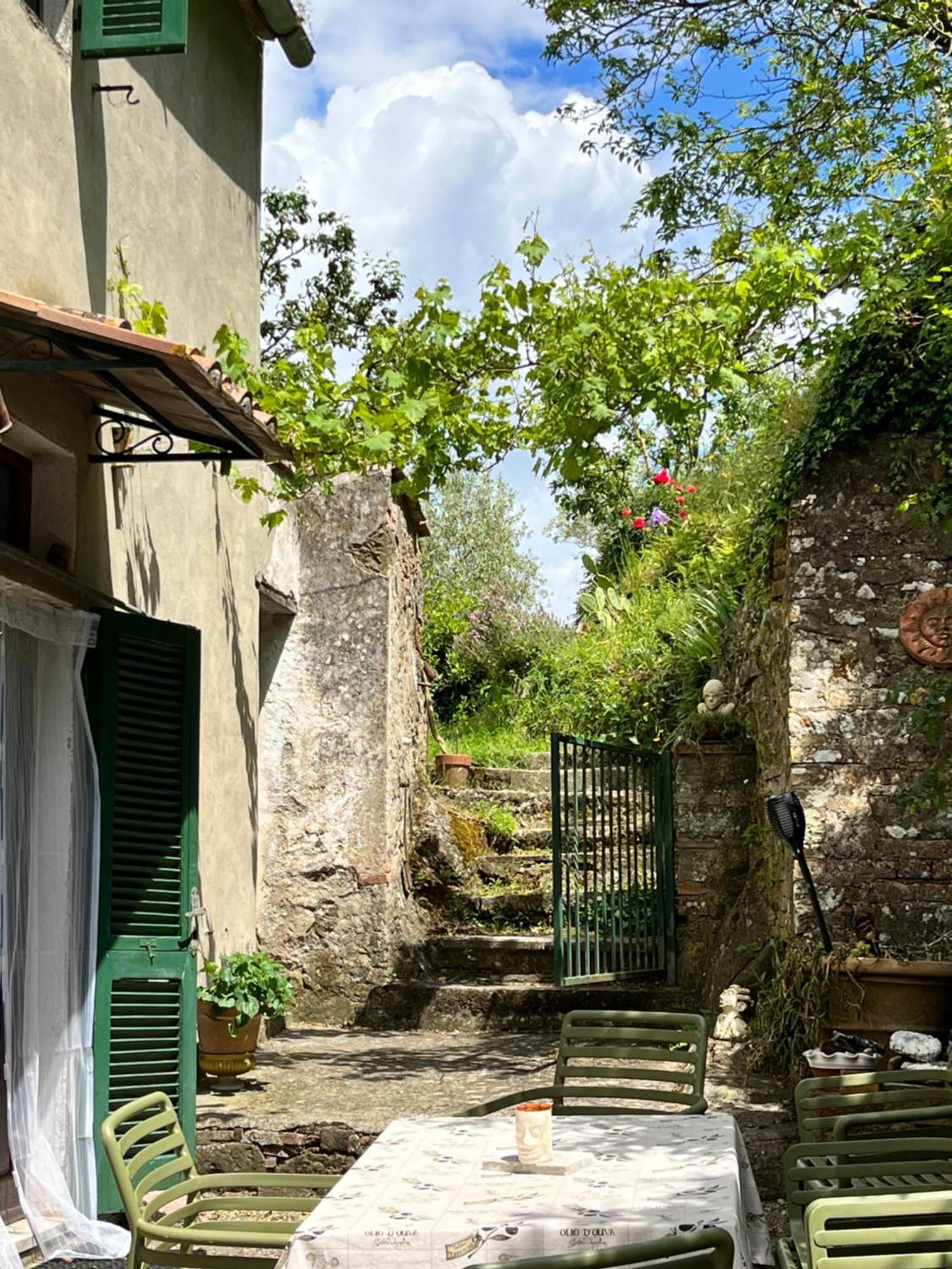 Apartament Casina Orione Montecatini Val di Cecina Zewnętrze zdjęcie